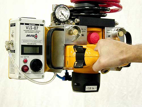 VM550-V-115-20 Vacuum Lifting System Control Head with VLS-07-VM Vacuum Loss Sensor