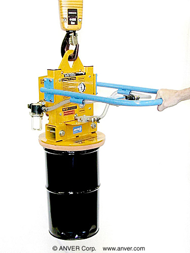 ANVER Single Pad Air Powered Vacuum Lifter with Custom Foam Pad for Lifting Drums 12" Diameter (305 mm) up to 300 lb (136 kg)