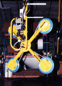 Four Pad Vertical Vacuum Lifter with Manual Rotation