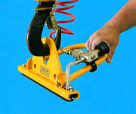 Single Pad Vacuum Lifter for Remote Vacuum Generator