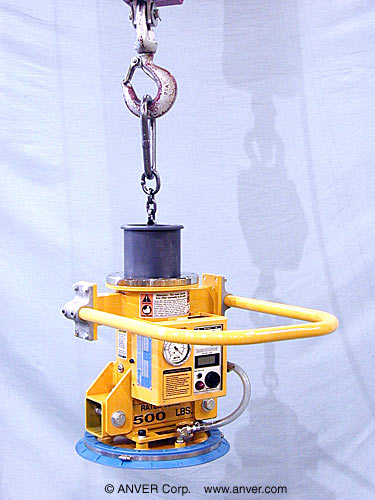 ANVER Mechanical Vacuum Generator with Single Pad Attachment for Lifting & Handling Aluminum Blocks up to 500 lb (227 kg)