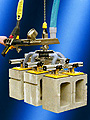 ANVER Vacuum-Hoist Lifter Lifts Multiple Concrete Blocks