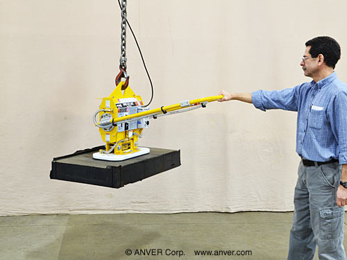 ANVER Electric Powered Vacuum Generator with Single Foam Seal Vacuum Pad for Lifting & Handling Rough Ceramic Blocks up to 750 lbs (340 kg)