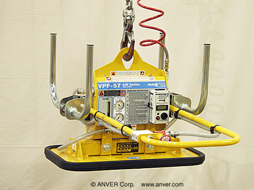 ANVER Air Powered Vacuum Generator with Single Foam Pad Attachment for Lifting & Handling Flamed Pavers up to 2000 lbs (907 kg)