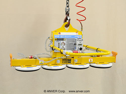 ANVER Air Powered Vacuum Generator with Four Pad Lifting Frame with Foam Pads Inline for Lifting & Handling Wood Panels 10 ft x 6 ft (3.0 m x 1.8 m) up to 1200 lb (544 kg)