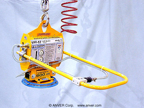 ANVER Air Powered Vacuum Generator with Single Pad Attachment for Lifting & Handling Small Steel Plate up to 600 lb (272 kg)