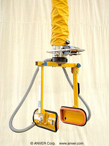 ANVER Vacuum Tube Lifter with Custom Side-Gripping Pad Attachment